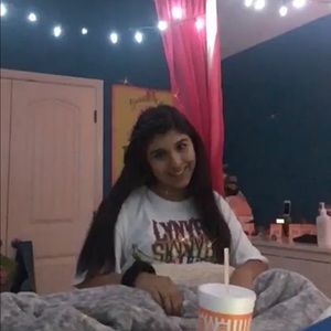 Meet your Posher, Kait